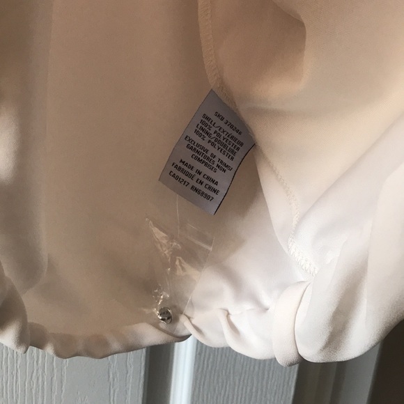 Pearl Embellished Chiffon Top - Picture 7 of 9